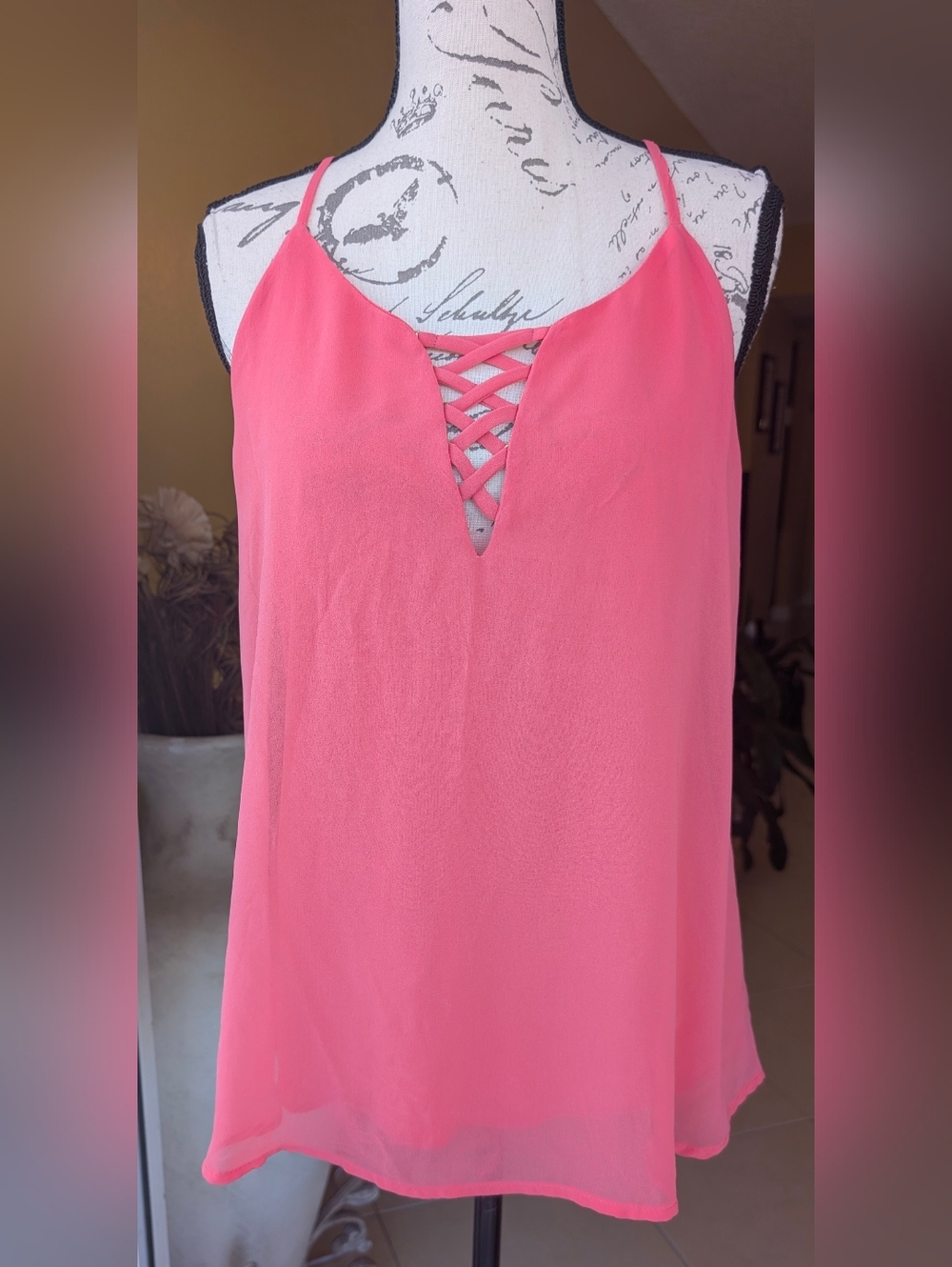Women’s Coral Pink Crisscross Sleeveless Camisole Top Size Medium